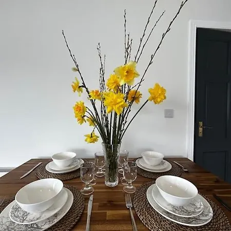 Mary's Place 아파트 Cratloe