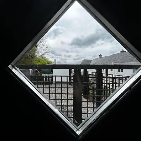 Mary's Place Apartment Cratloe